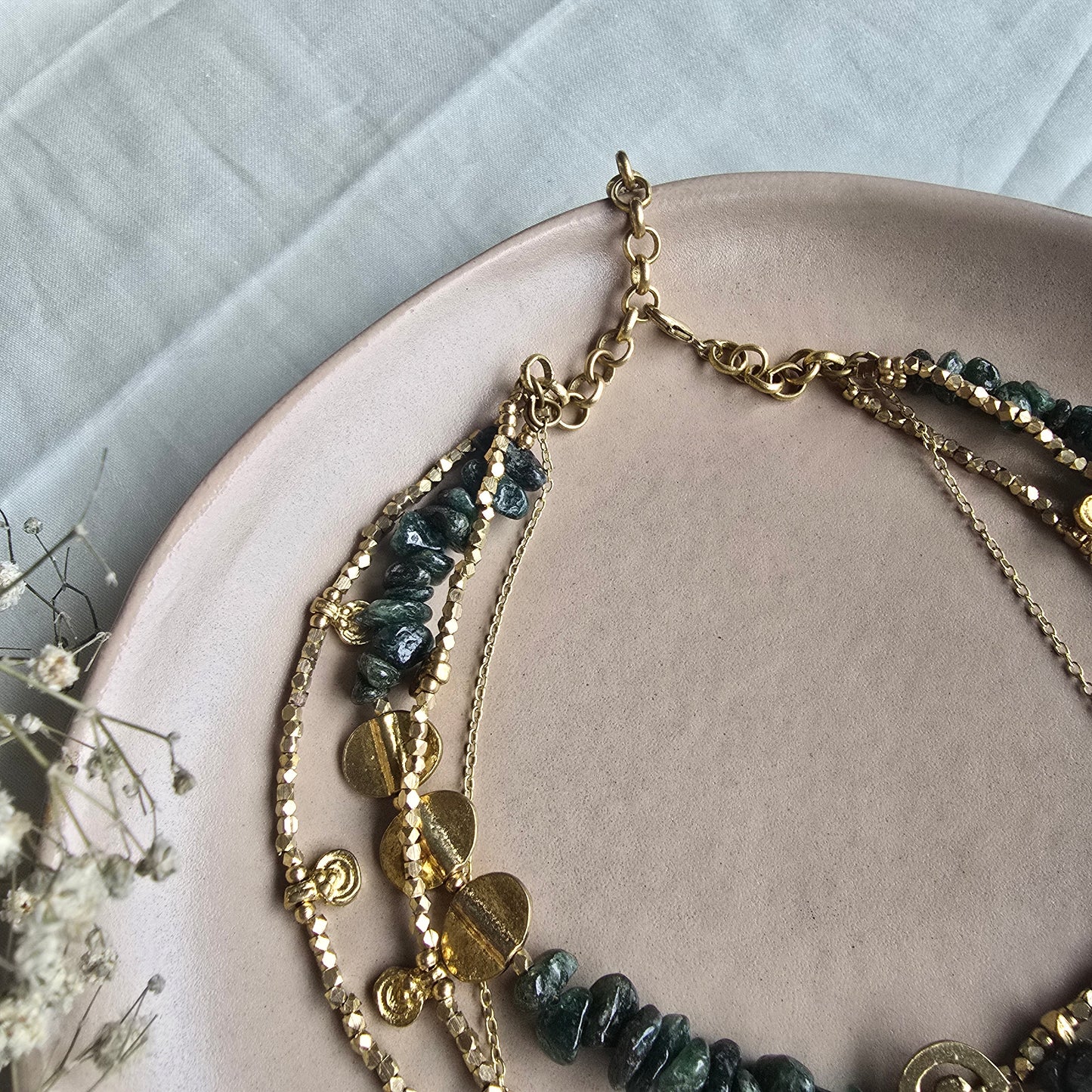 Green maize layered necklace