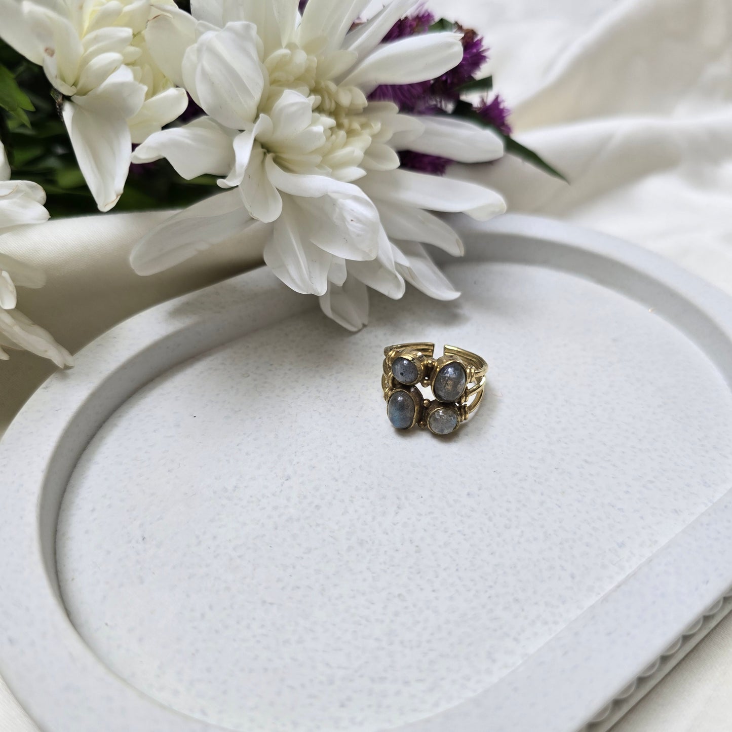 Labradorite ring