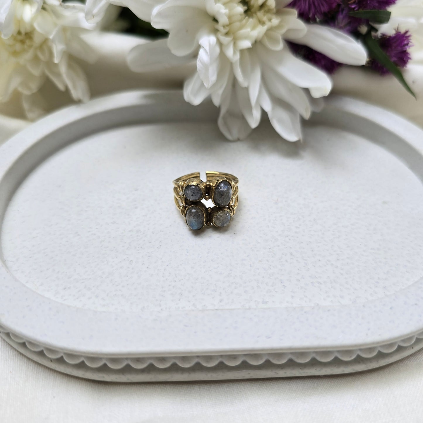 Labradorite ring