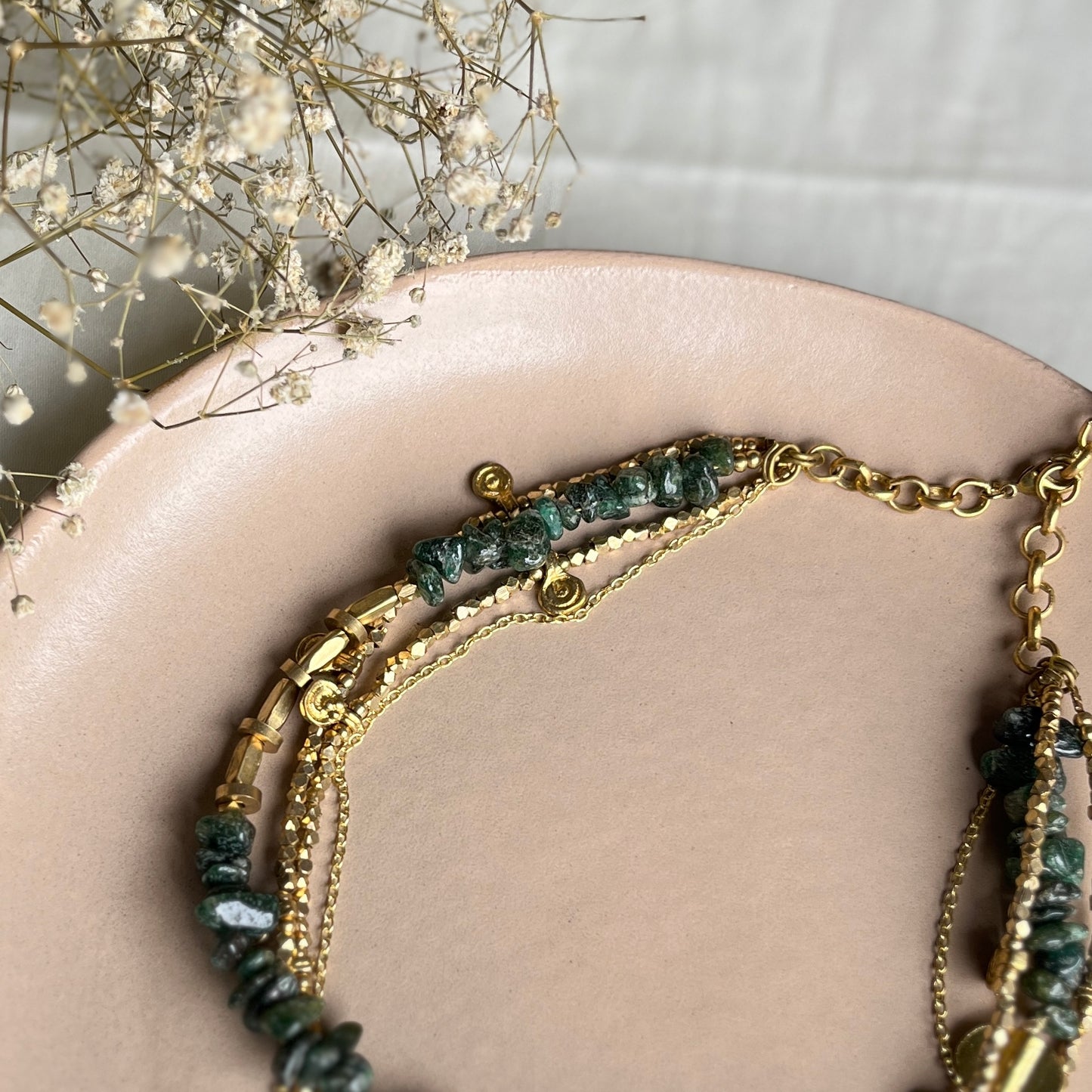 Green maize layered necklace