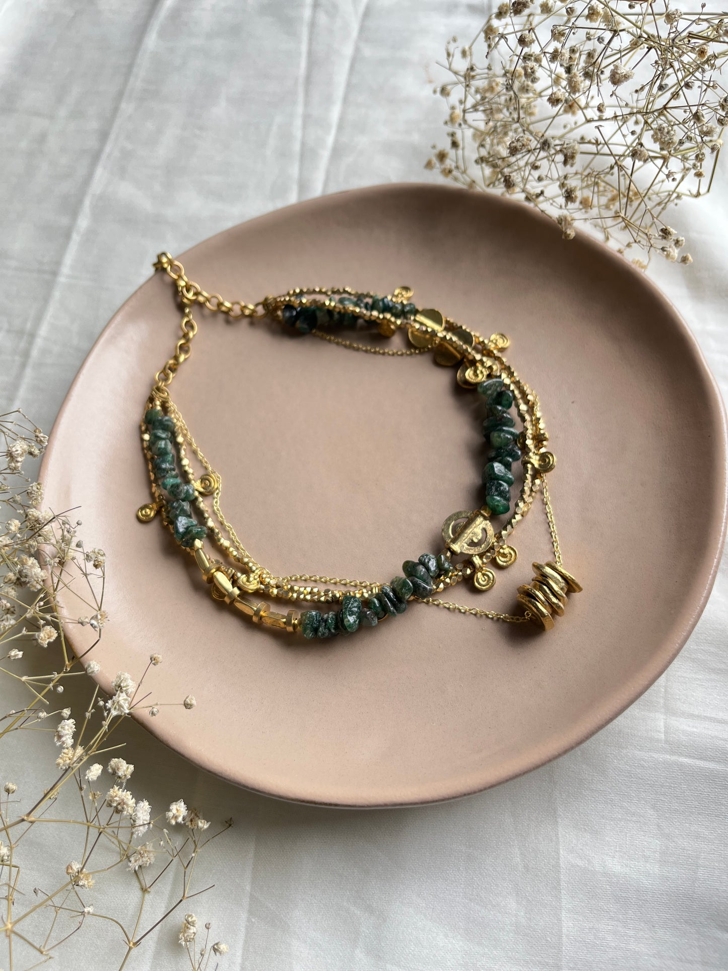 Green maize layered necklace