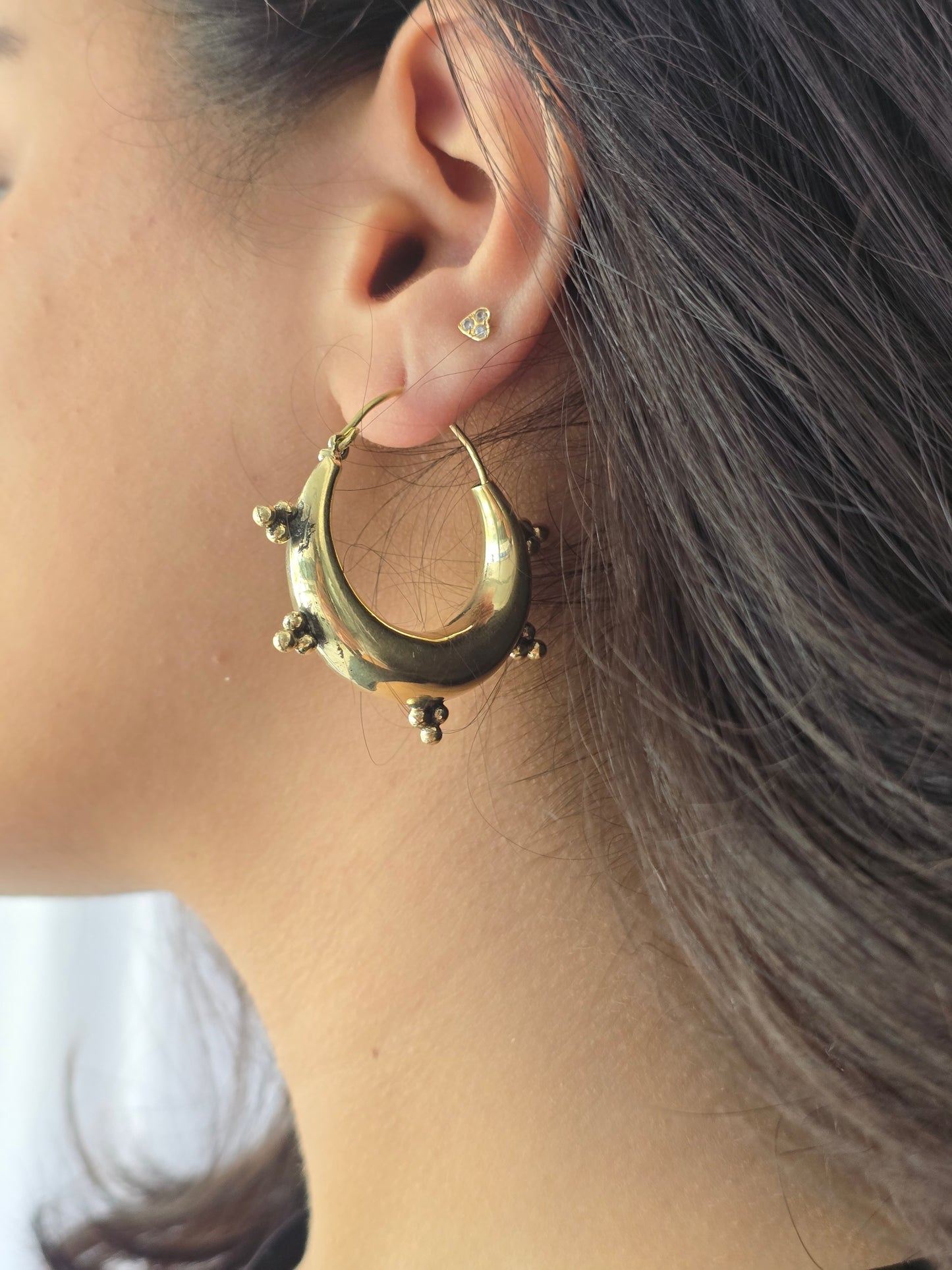 Rachel hoops