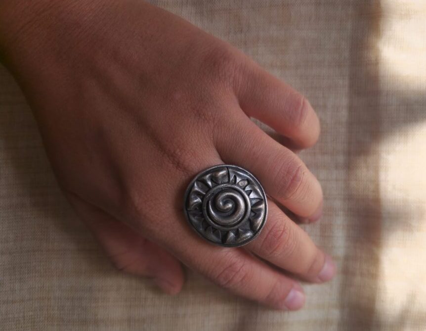 Spiral ring