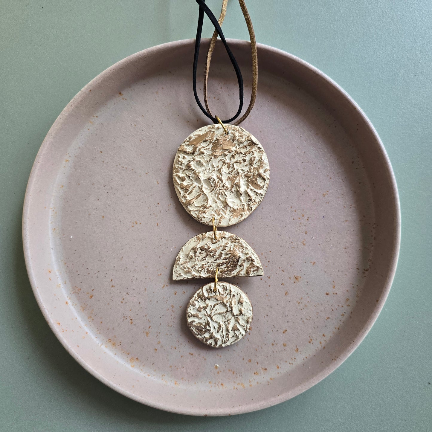 Circular Radiance Necklace