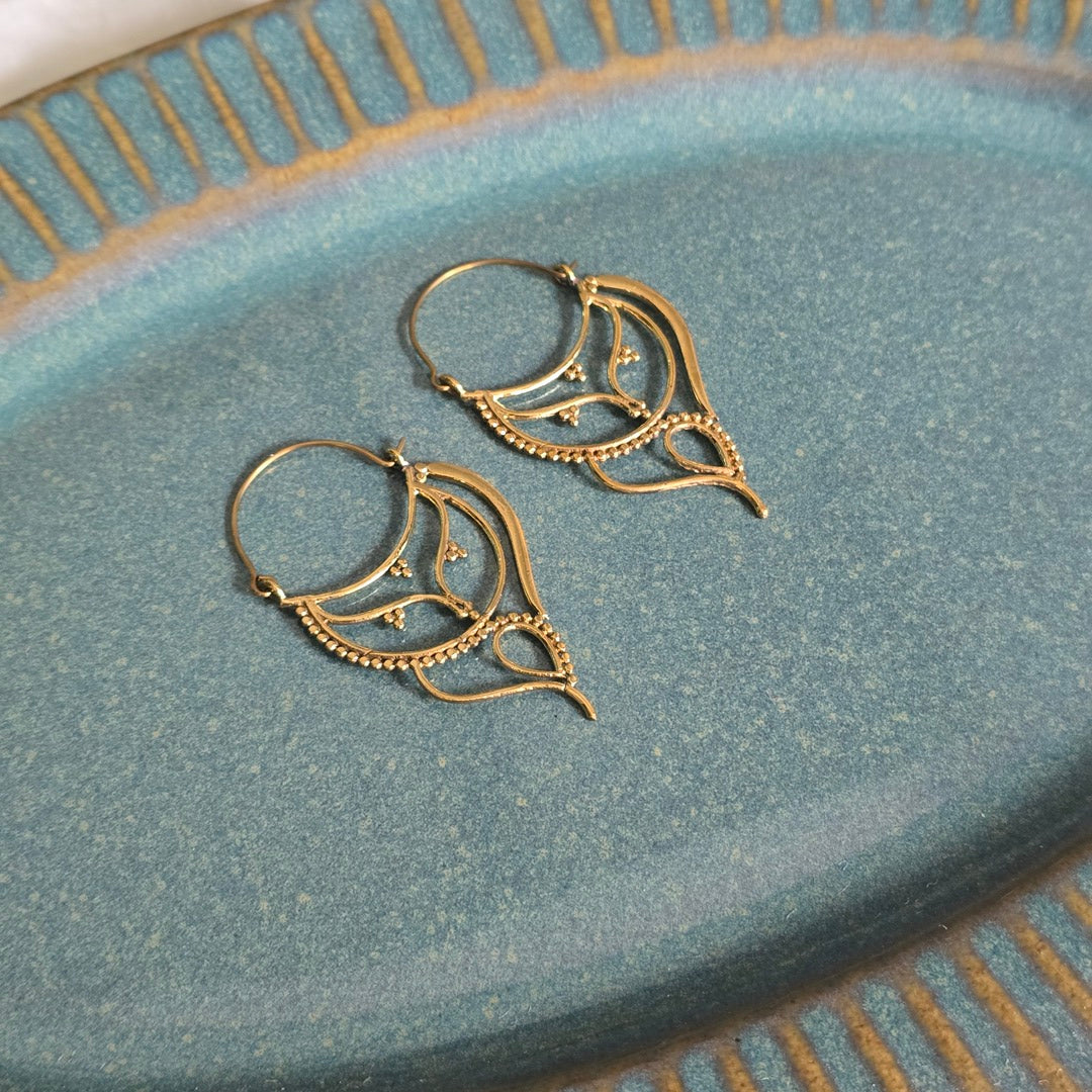 Elena hoops