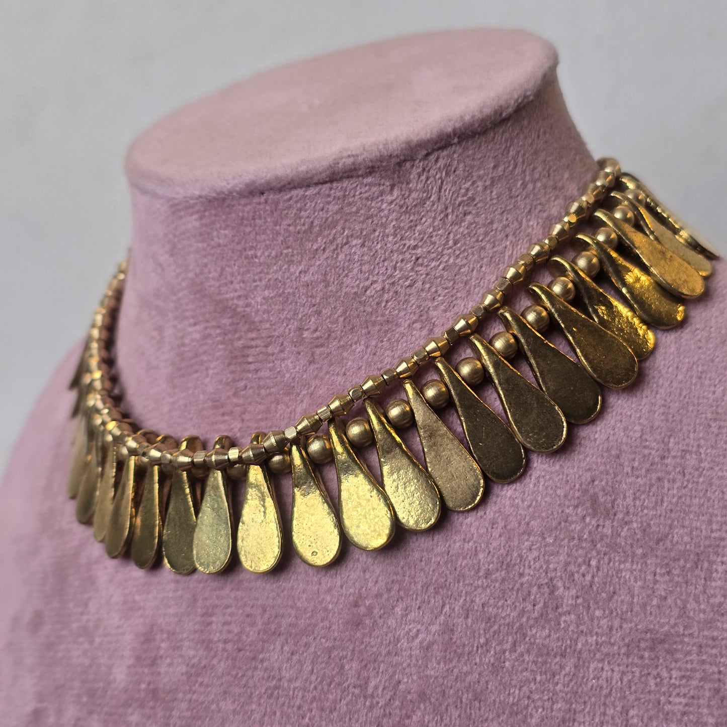 Layered Nitya Choker