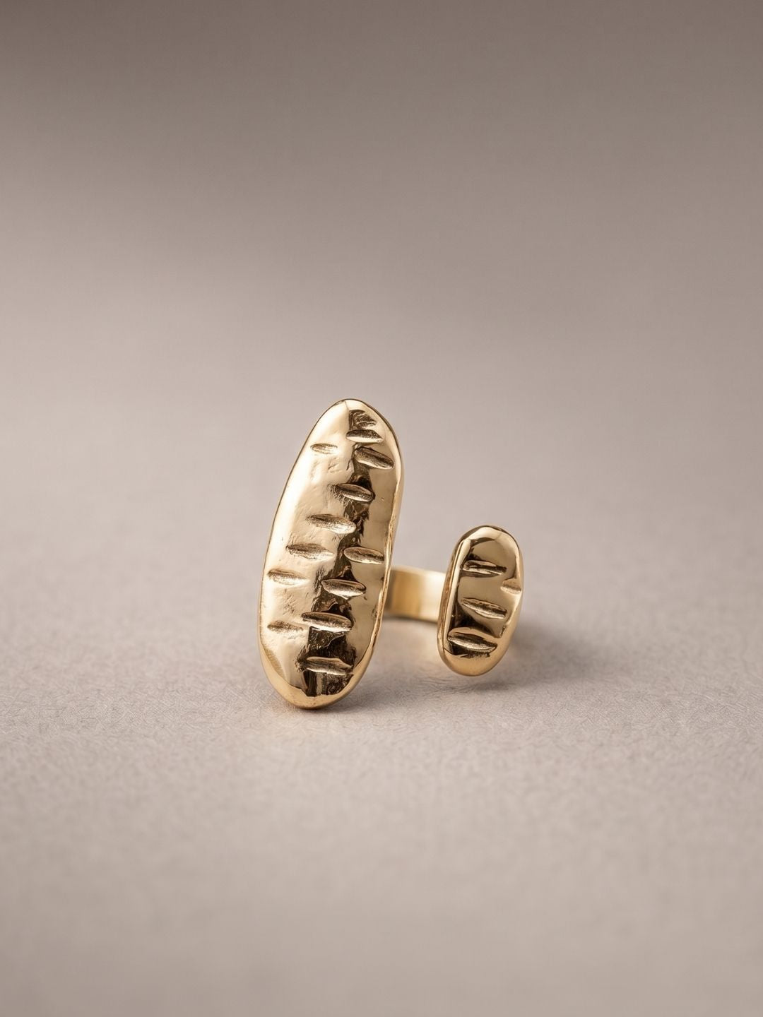 Sculptural Textured Oval Open Statement Finger Ring