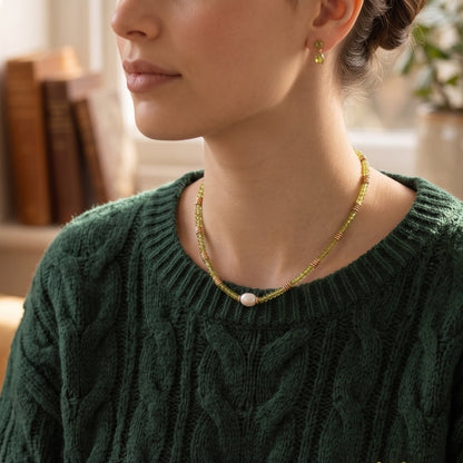 Moss necklace