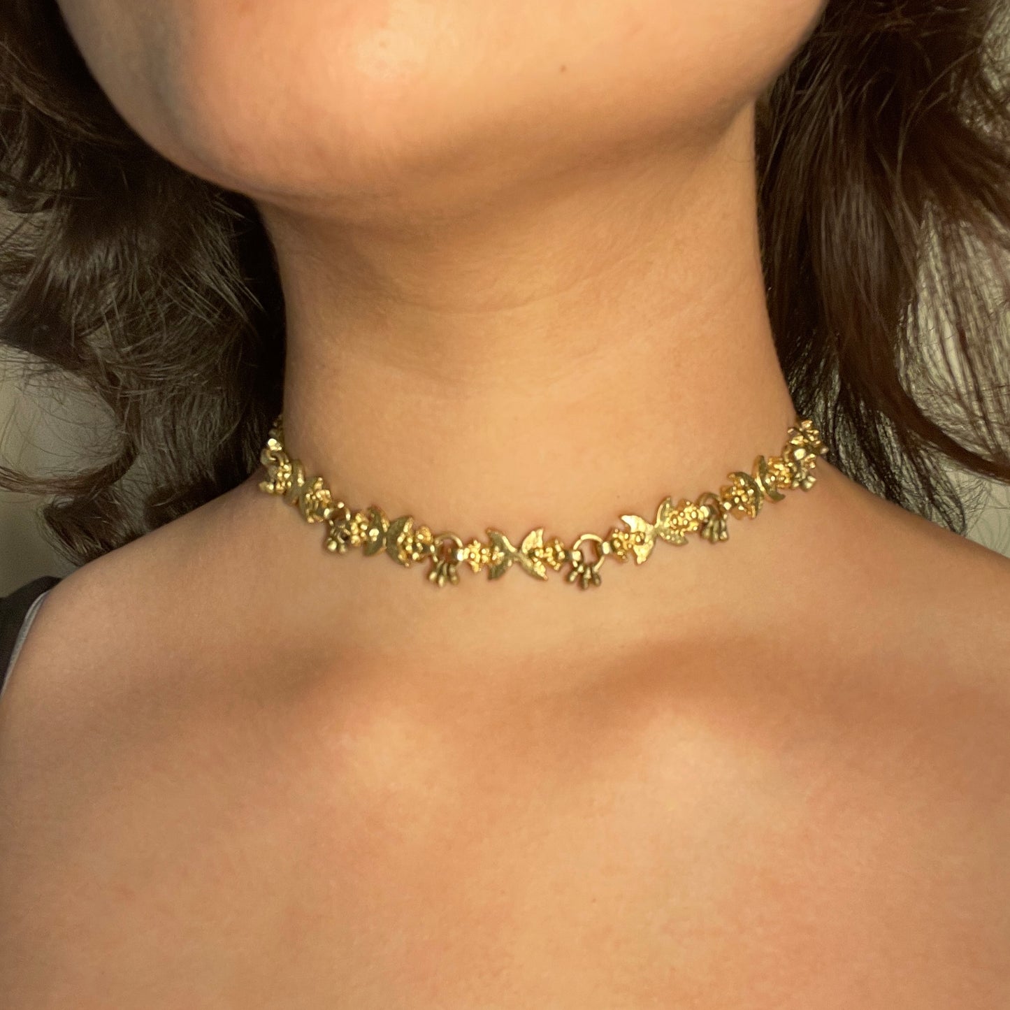 Ava thin brass choker