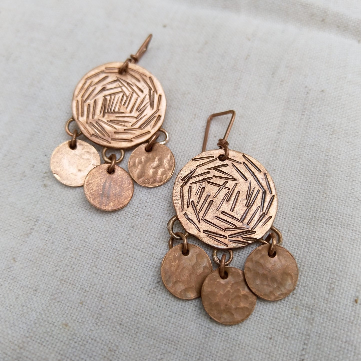 Circular copper disc earrings - linear