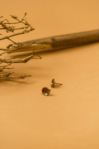 Rustic domed earstuds