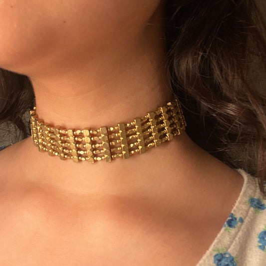 Elowen elegance choker