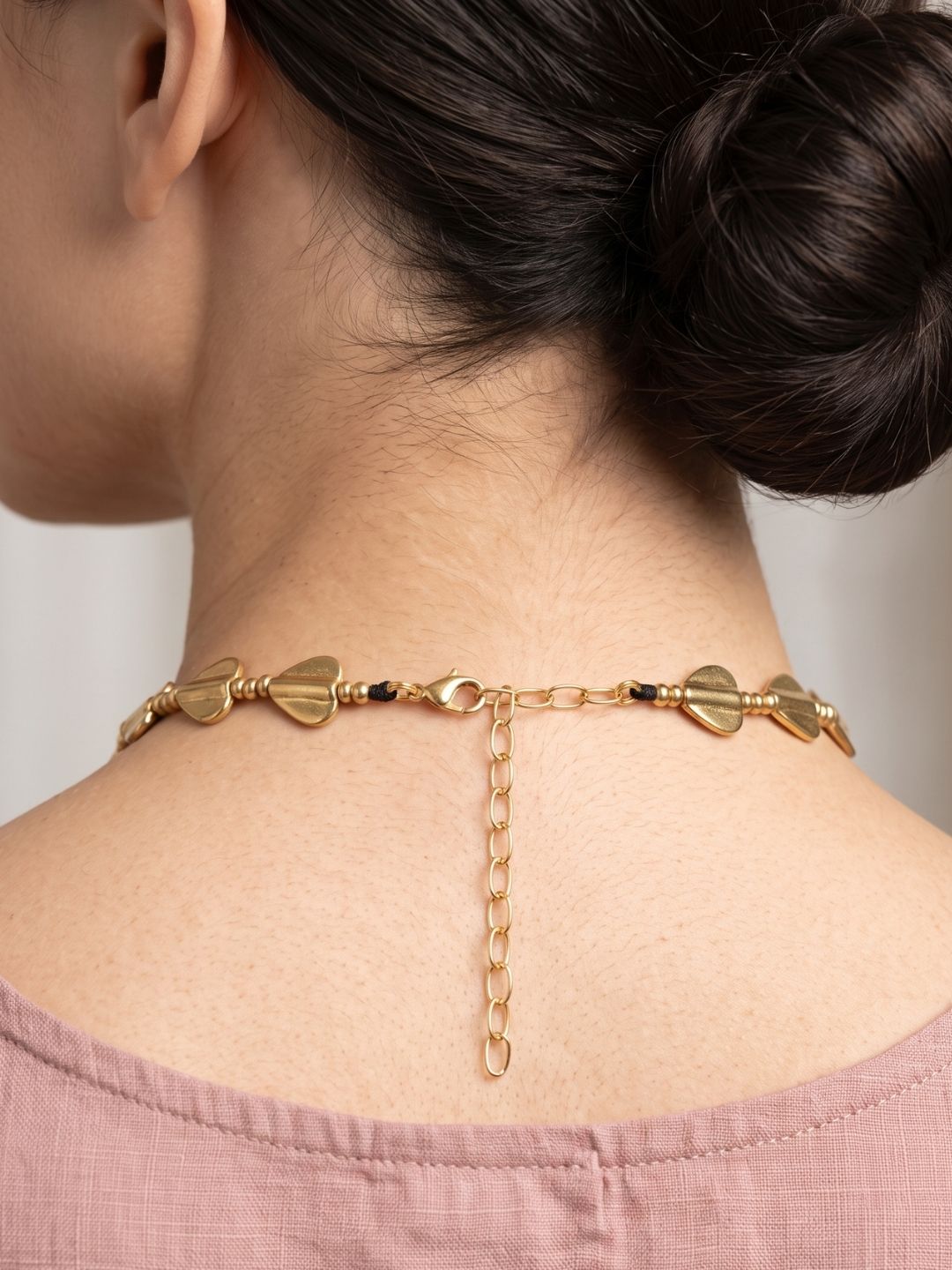 Folia Heart Choker