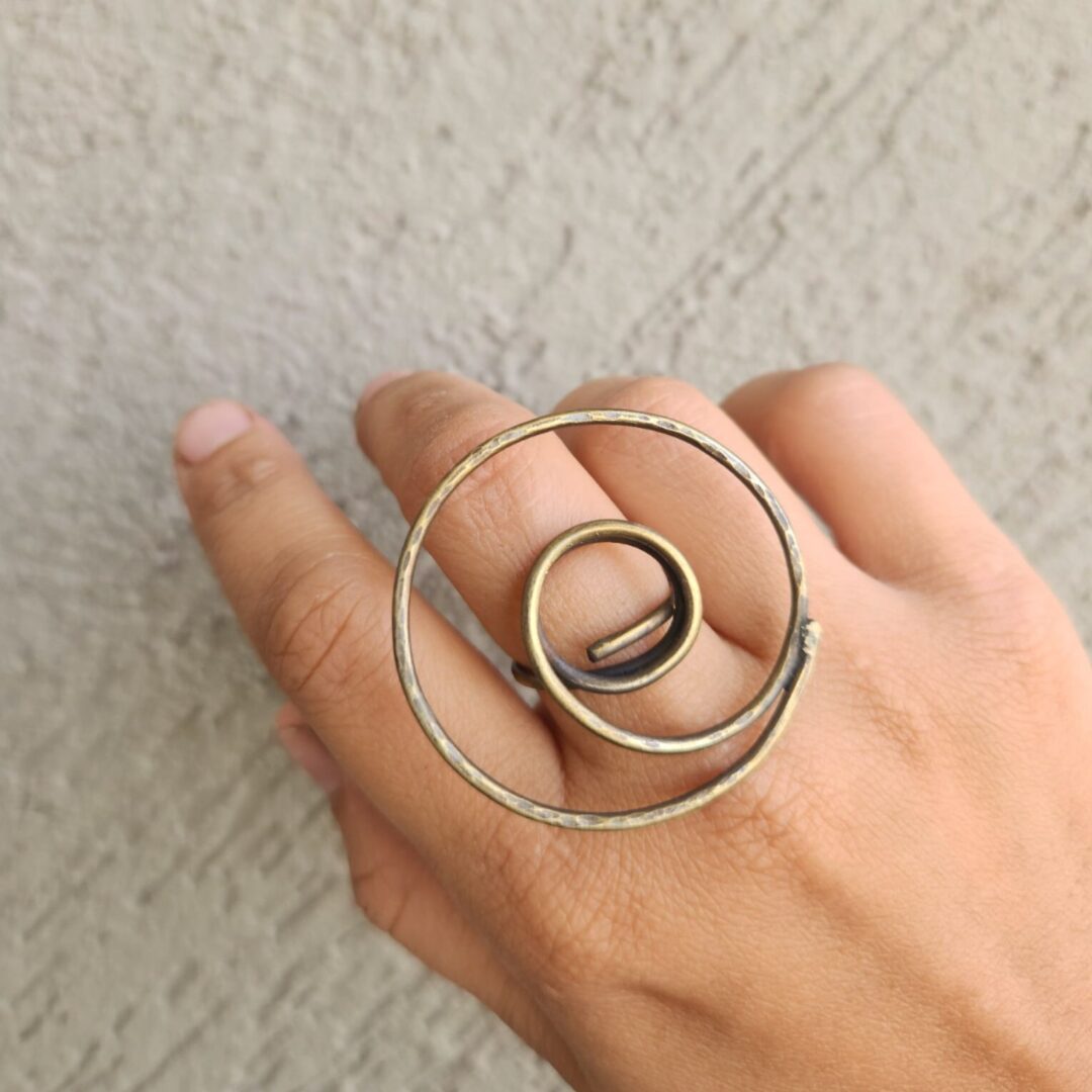 Brass twirl ring - adjustable