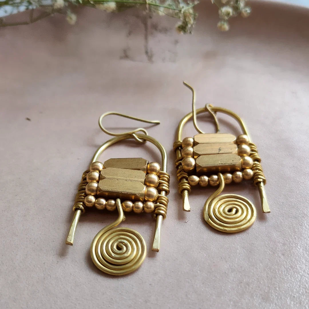 Elysia elegance earrings