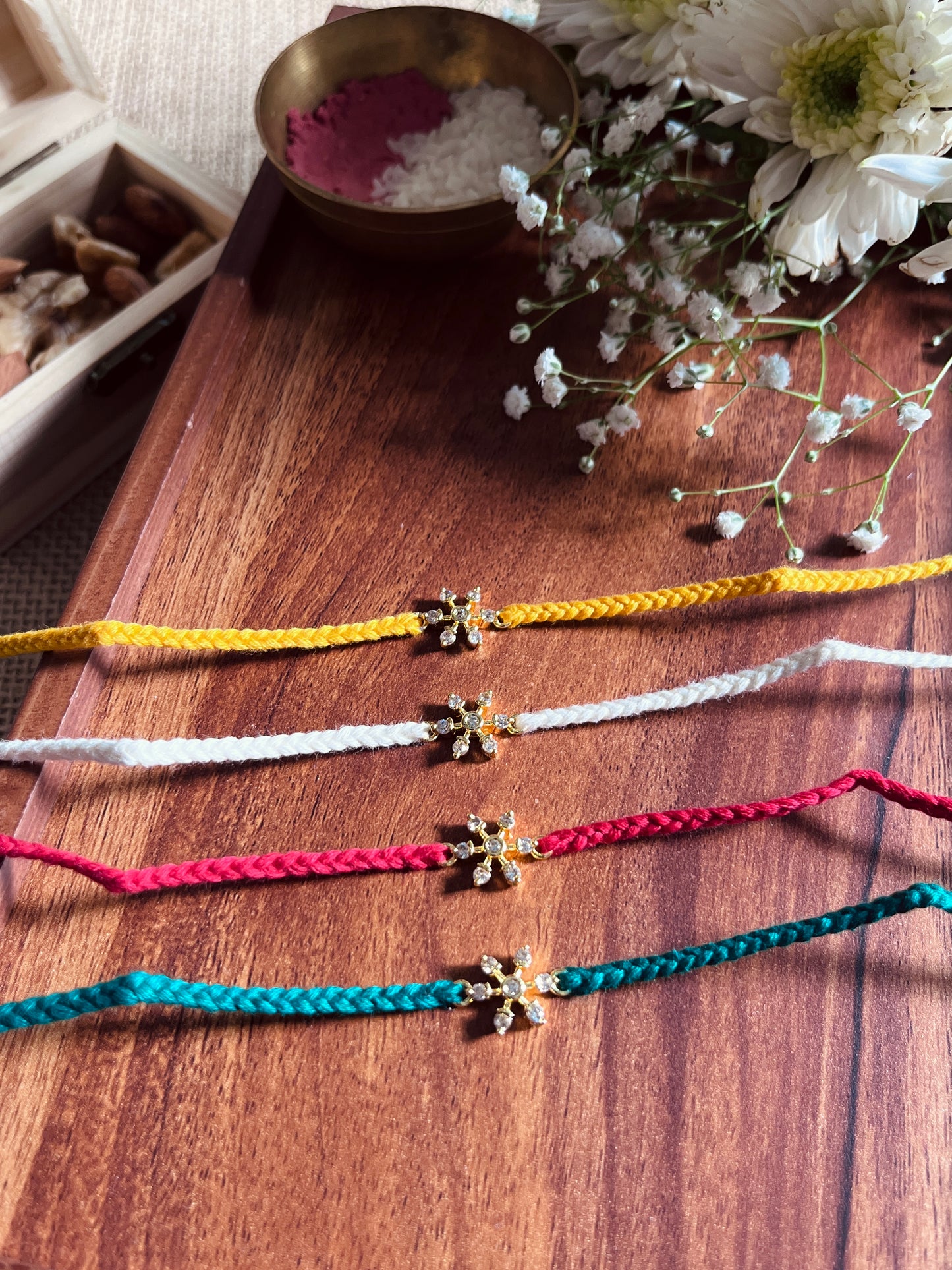 Suhana Floral Rakhi