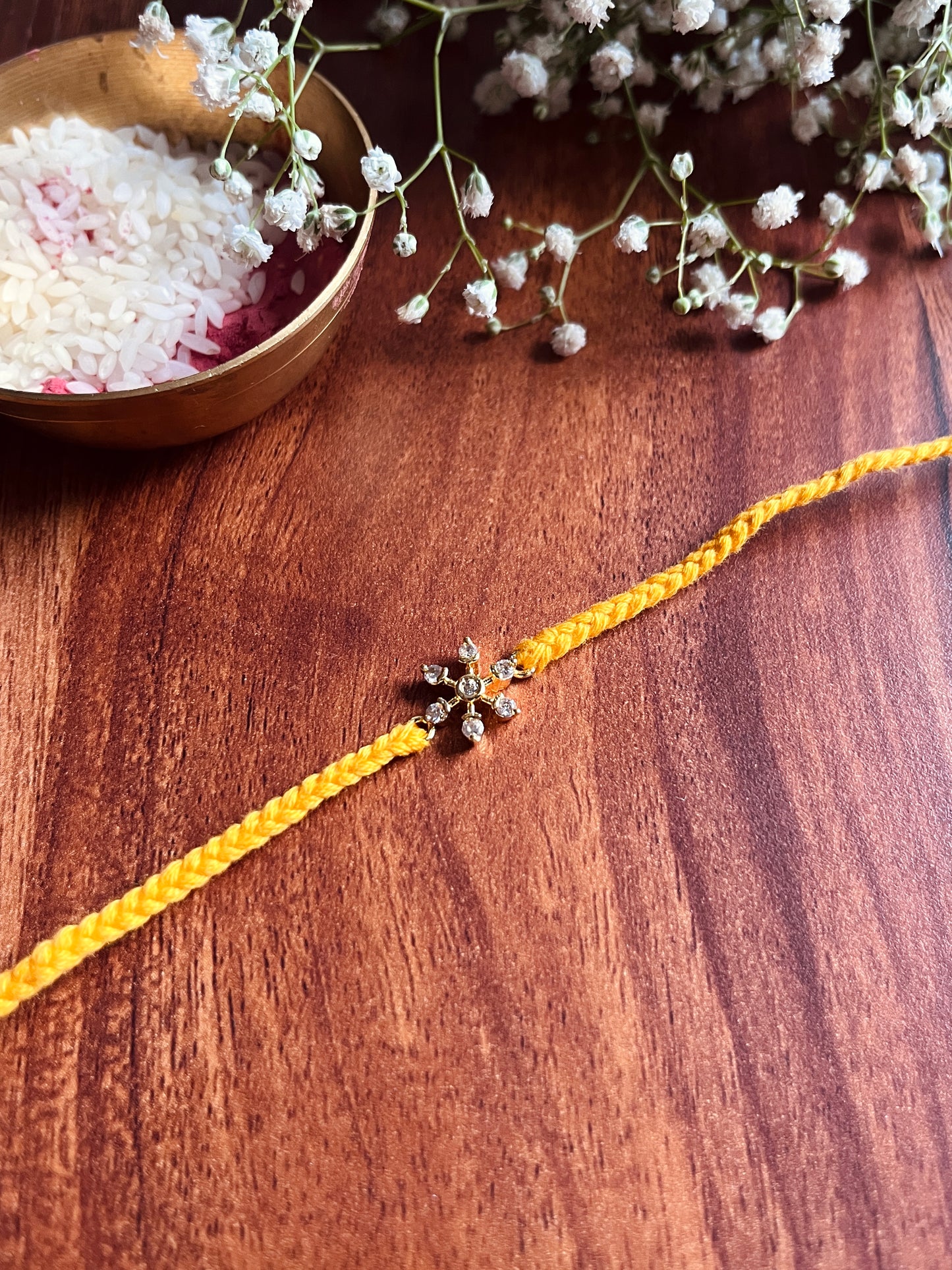 Suhana Floral Rakhi