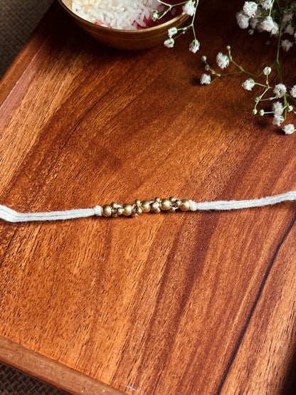 Moti Rekha Rakhi