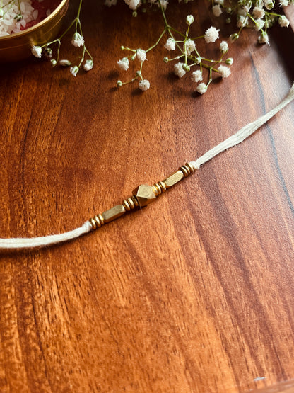 Aakar Rakhi