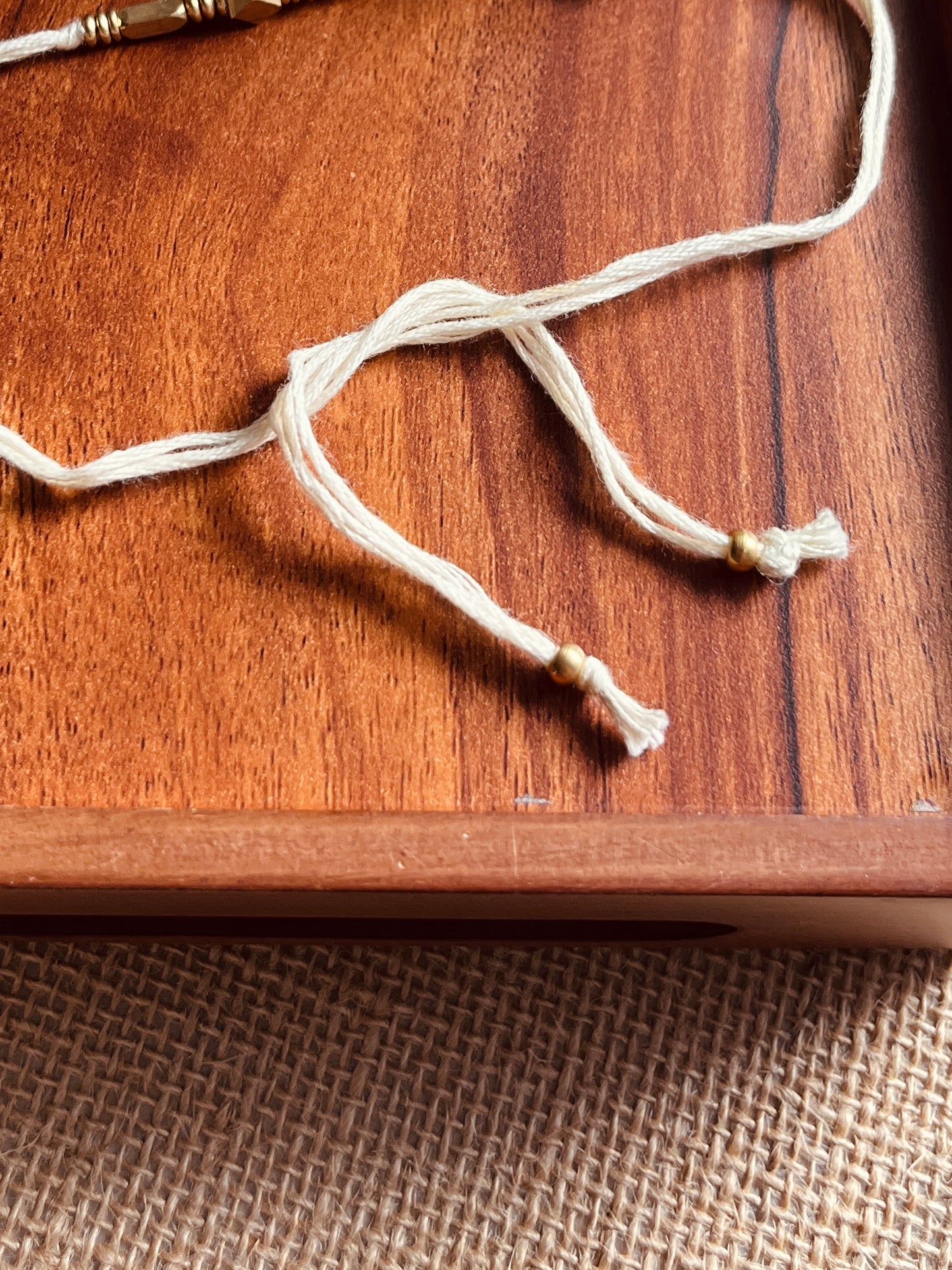 Aakar Rakhi