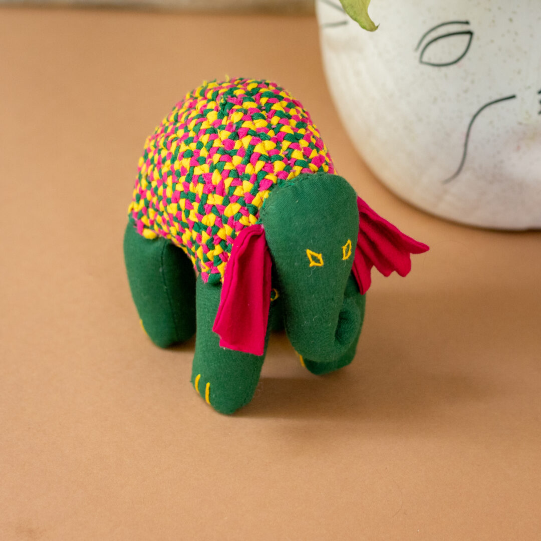 Ellie the elephant : dark green & pink