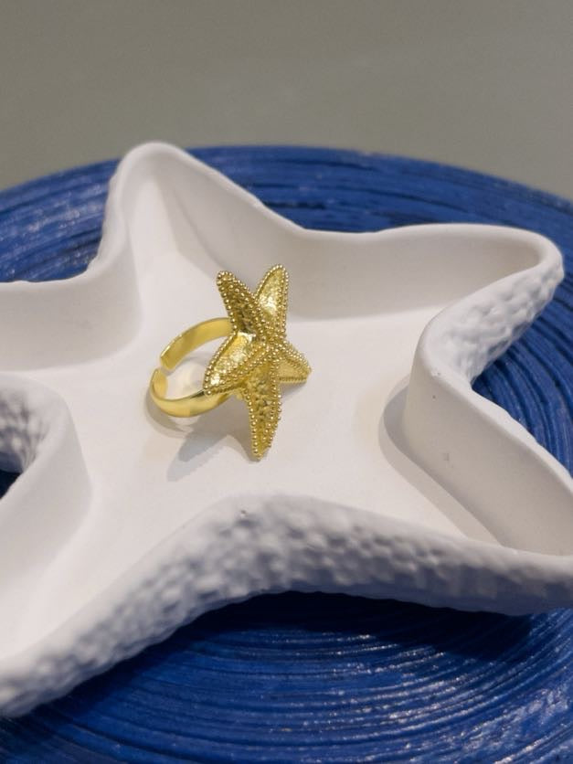Seastra Ring