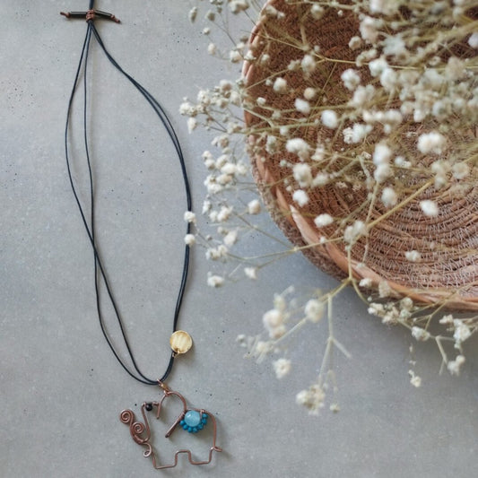 Ellie, the elephant necklace - Aqua