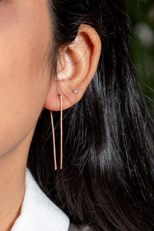 Triangular pin earhooks