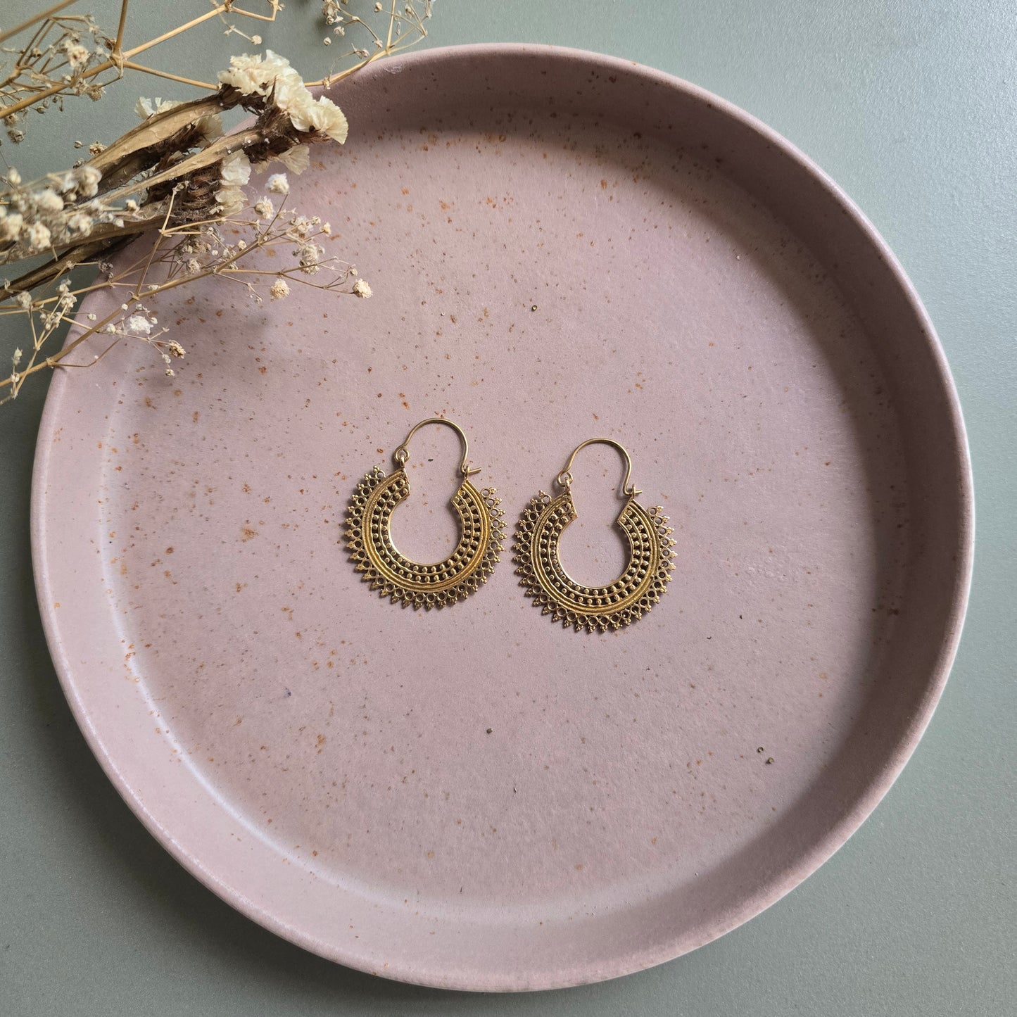 Mila hoops