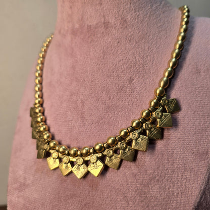 Ira necklace