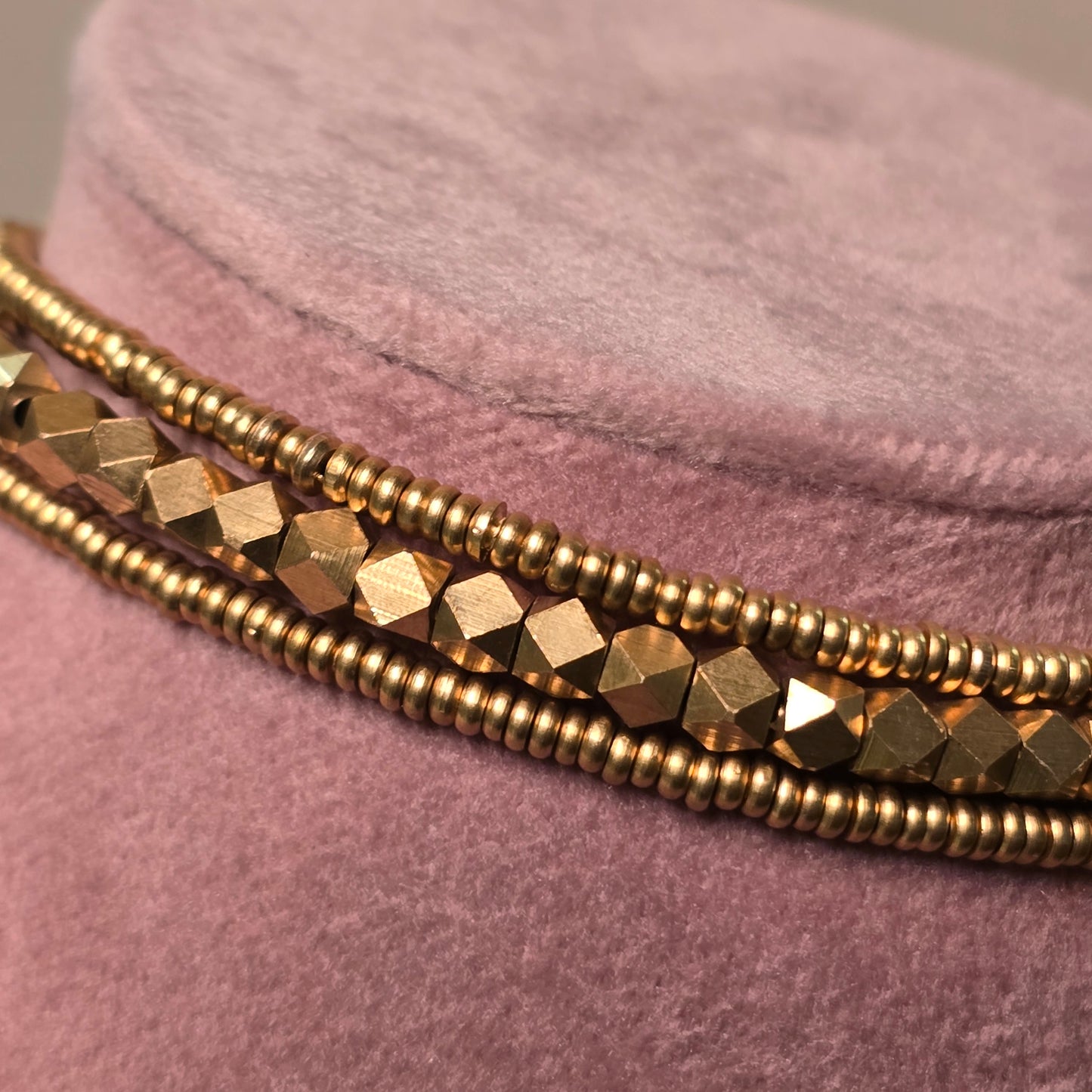 Kanak choker necklace